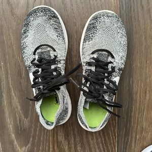 Nike Free RN Flyknit (Women’s)